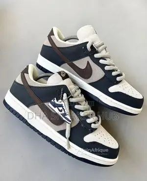 Nike Sb Dunk Low Premium Sneakers
