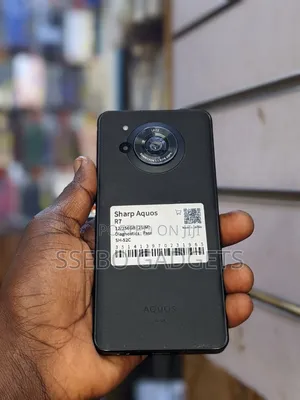 Sharp Aquos R7 256 GB Black