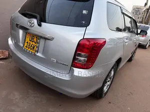 Toyota Corolla Fielder 2006 Silver