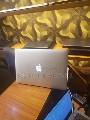 Laptop Apple MacBook Air 4GB Intel Core i5 SSD 256GB