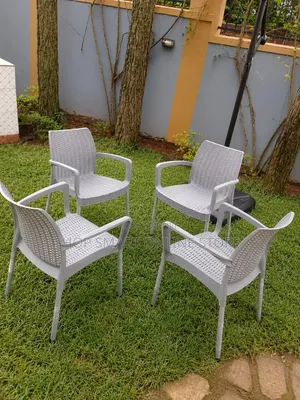 Executive Plastic Chairs Plastic Chairs