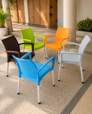Colorful Quality Plastic Chairs Plastic Chairs Indoor/Outdoor