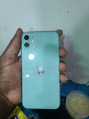 Apple iPhone 11 128 GB Green