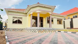 4bdrm Bungalow in Nakabugo, Wakiso / Wakiso for sale