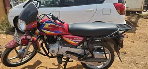 Bajaj CT 125X 2022 Red