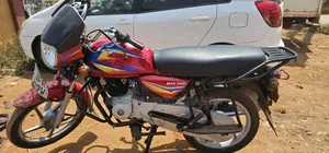 Bajaj CT 125X 2022 Red