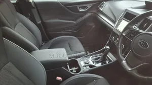 Subaru Forester 2019 Silver