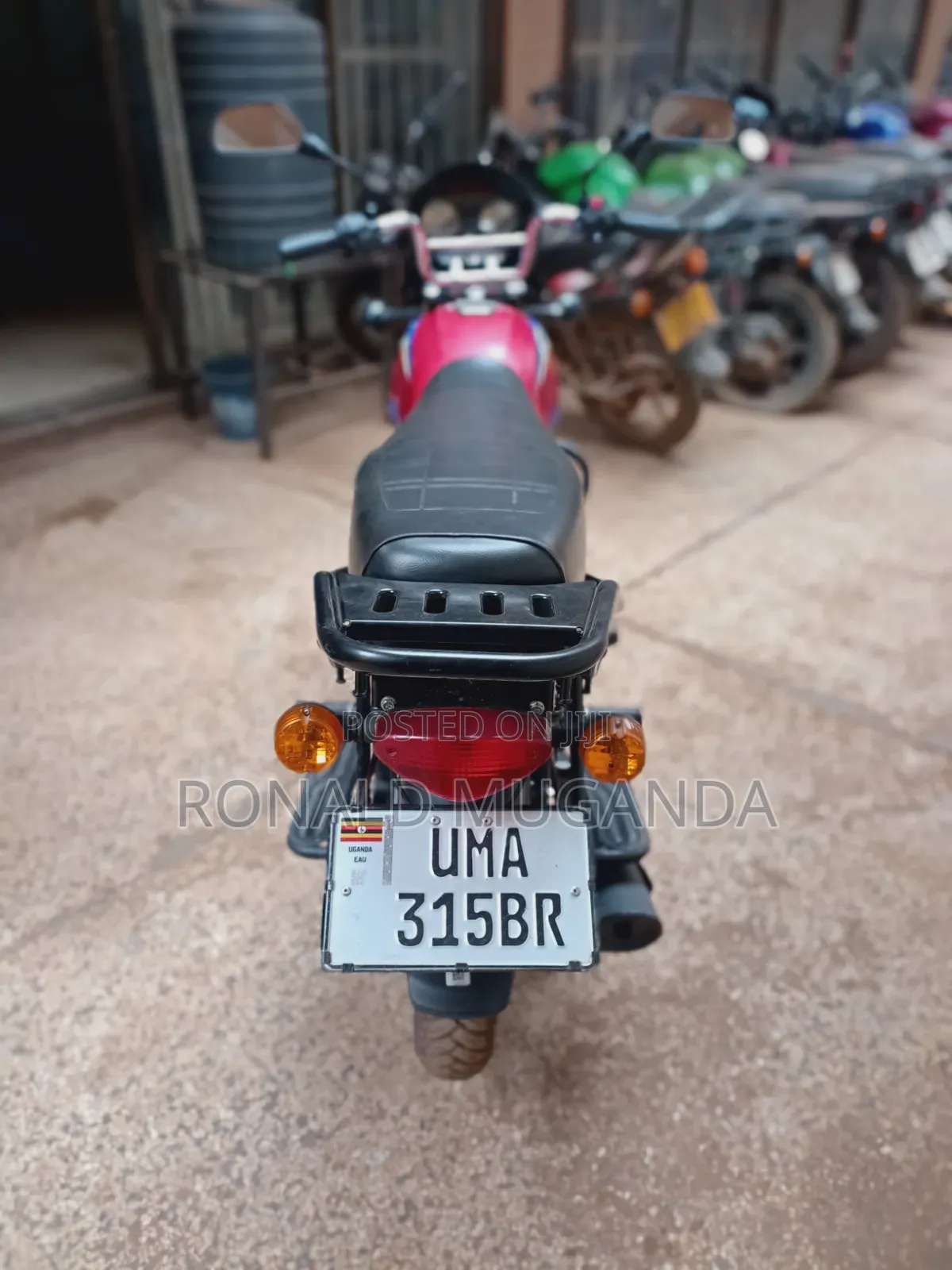 Bajaj CT 125X 2025 Red
