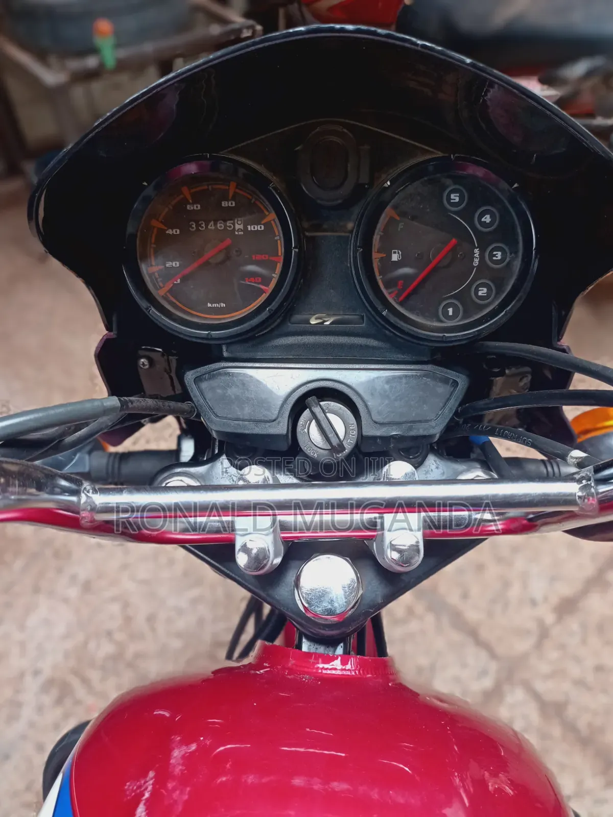 Bajaj CT 125X 2025 Red