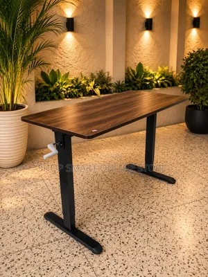 Adjustable Manual Table Adjustable Manual Table 120cm*60cm