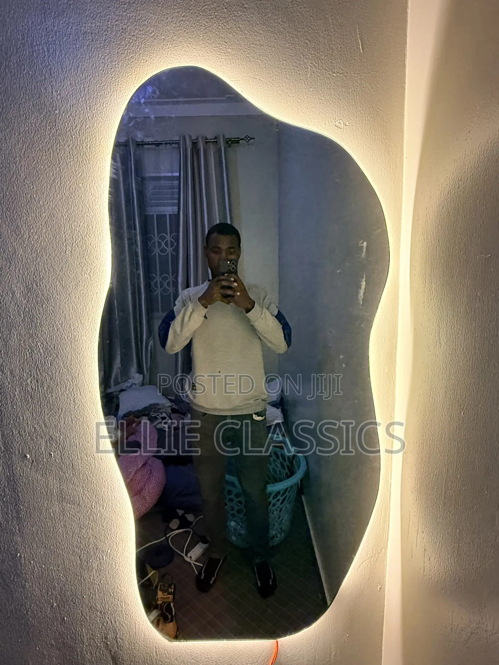 Side Shapeless Mirror