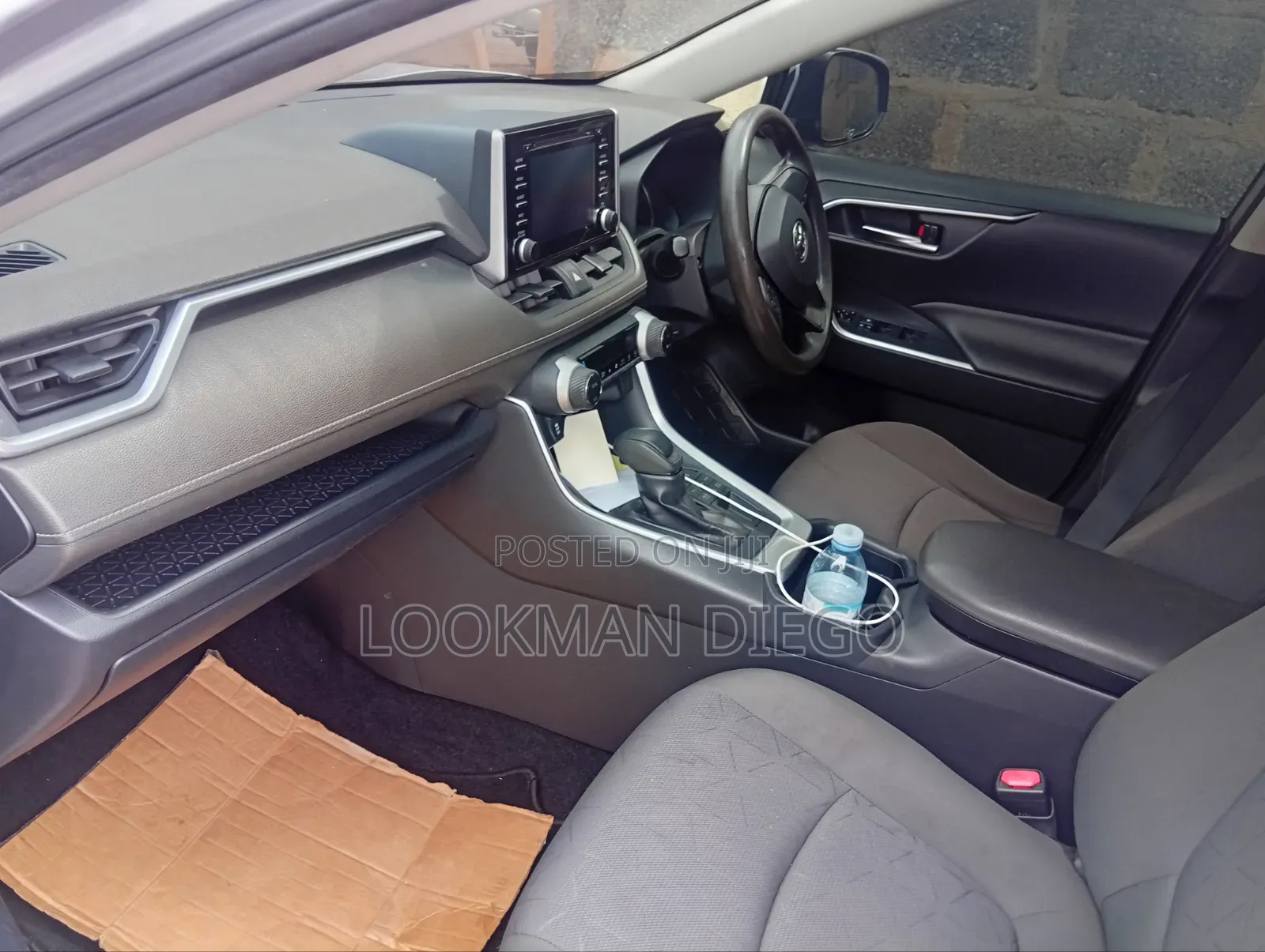 Toyota RAV4 2020 Gray