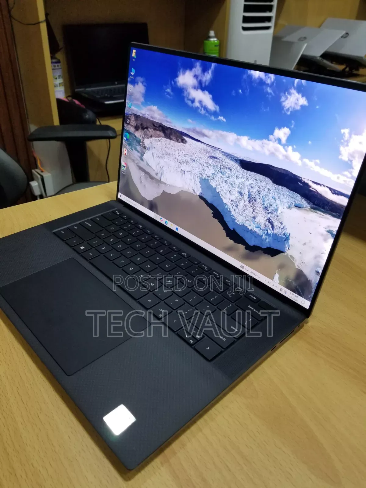 New Laptop Dell Precision 5530 16GB Intel Core i7 SSD 512GB
