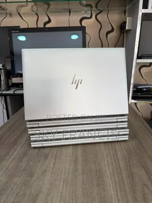 Laptop HP EliteBook 830 G8 16GB Intel Core i7 SSD 512GB