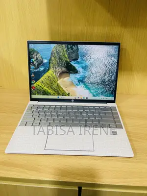 New Laptop HP Pavilion 13 16GB AMD Ryzen 5 SSD 512GB