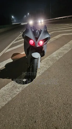 Yamaha YZF-R 2003 Black