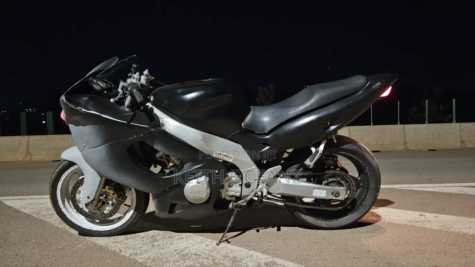 Yamaha YZF-R 2003 Black