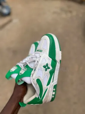 Sneaker's Hube Kampala
