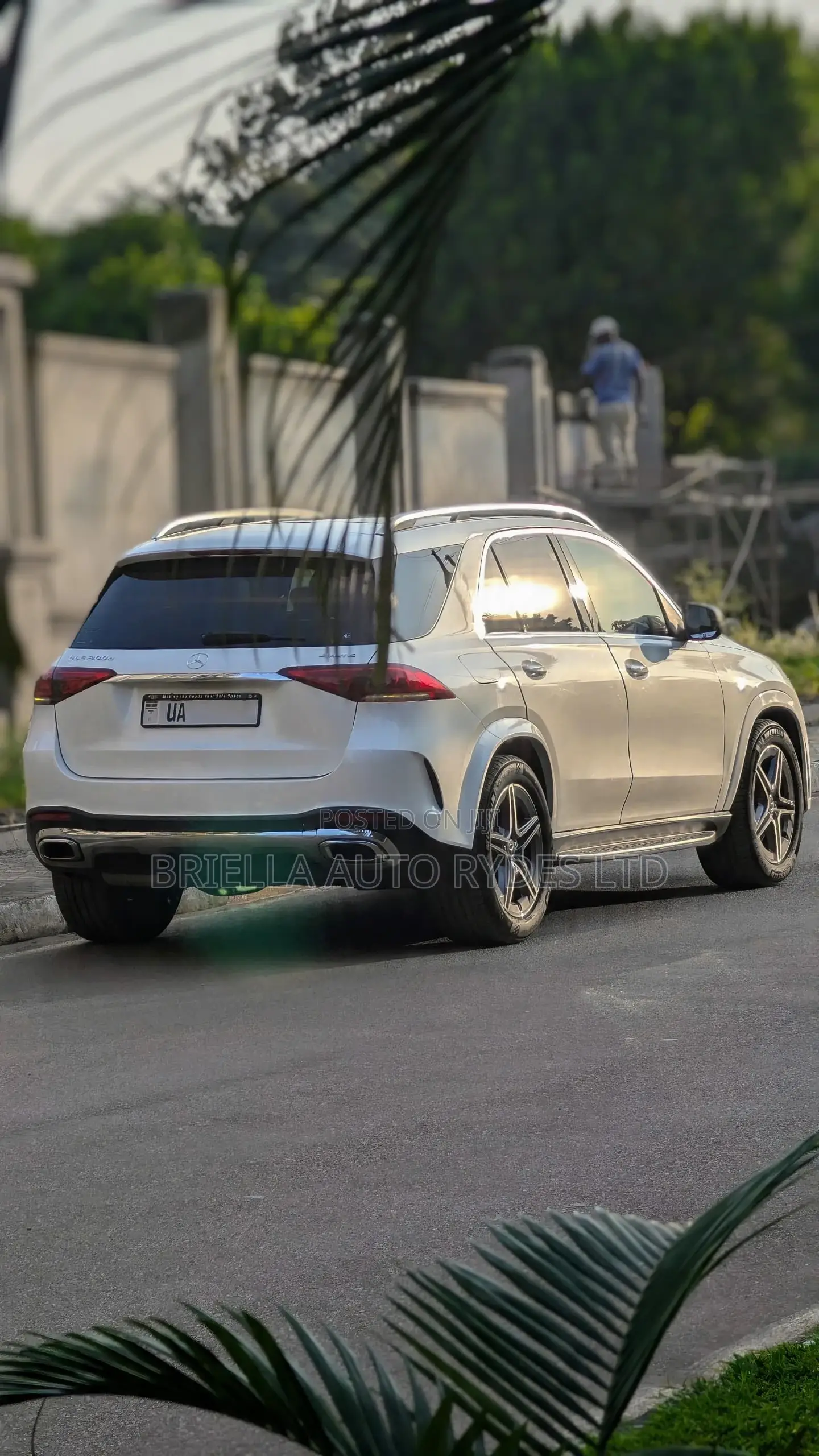 Mercedes-Benz GLE-Class 2019 White