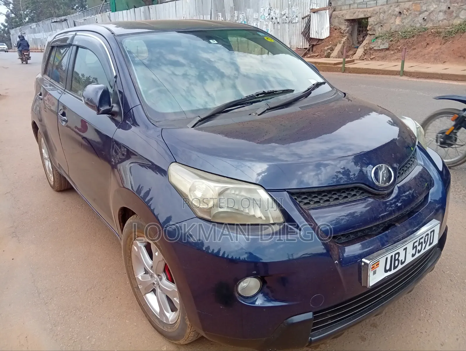 Toyota IST 2008 Blue