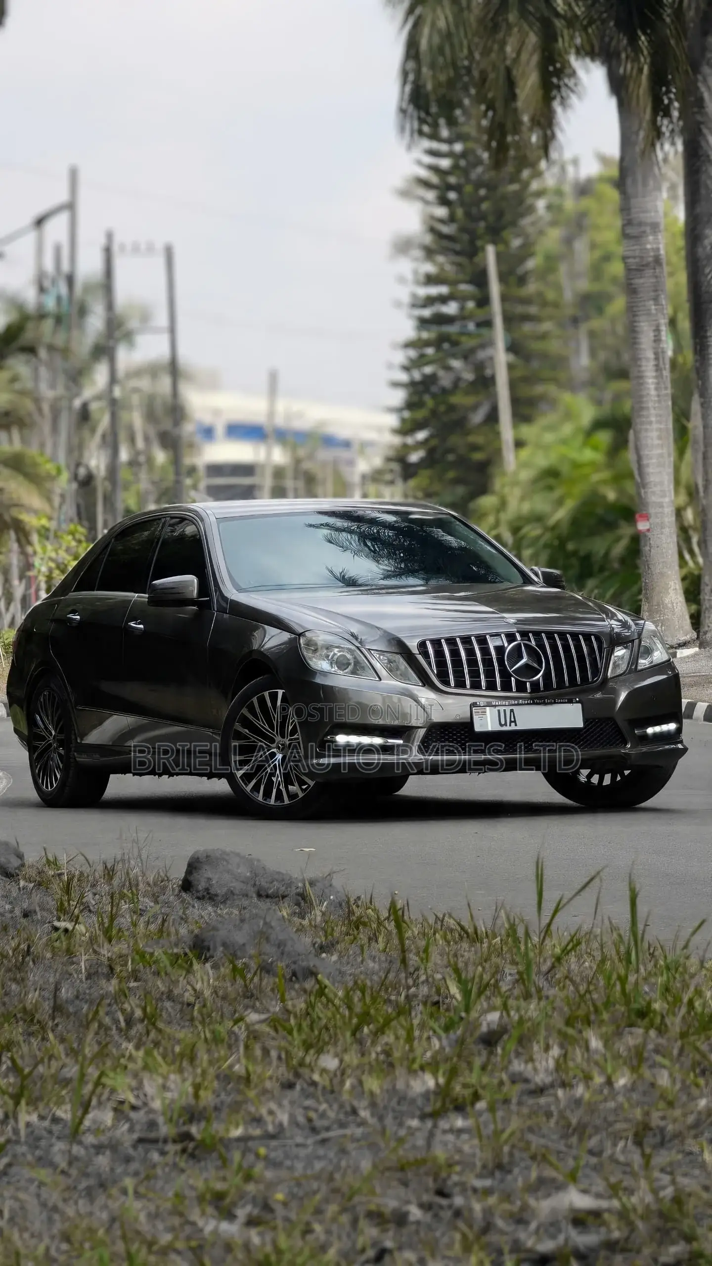 Mercedes-Benz E250 2013 Silver