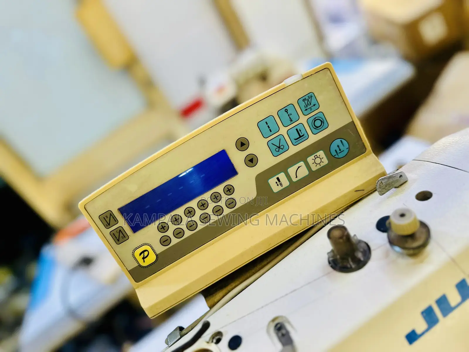 Juki Industrial Sewing Machine
