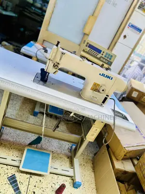 Juki Industrial Sewing Machine