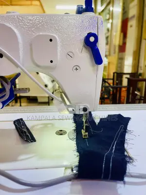 Juki Industrial Sewing Machine
