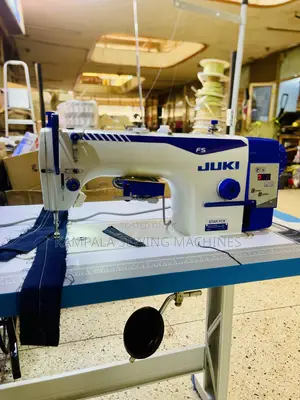 Juki Industrial Sewing Machine