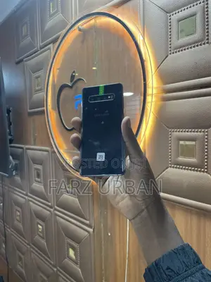 Samsung Galaxy S10 Plus 128 GB Black