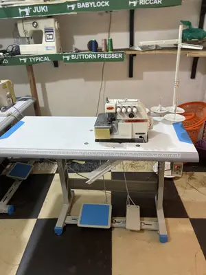 Overlock/Babylock Industrial Machine