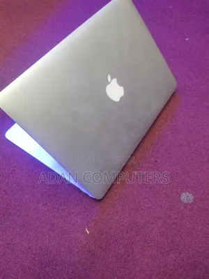 Laptop Apple MacBook Pro 2015 4GB Intel Core i5 SSD 128GB