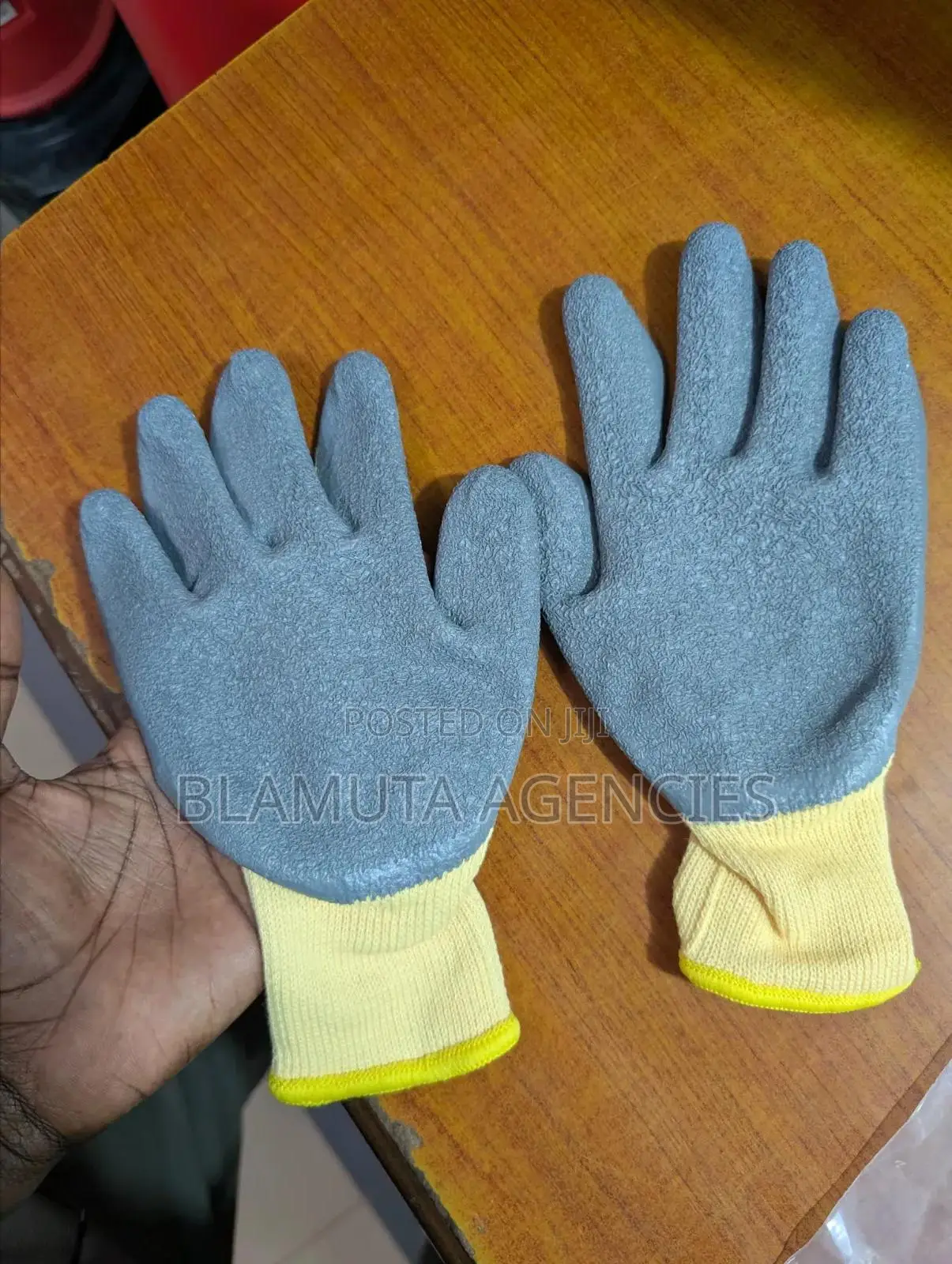 Electric Insulating Gloves