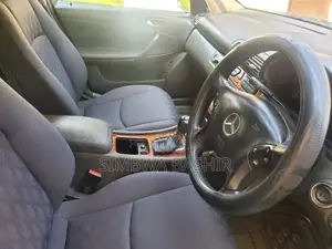 Mercedes-Benz C180 2003 Gray