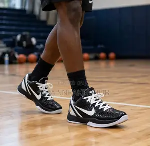 Nike Kobe Basket Ball Sneakers