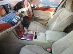 Nissan Fuga 2009 Silver