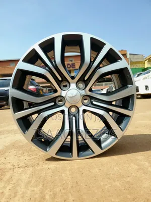 Mitsubishi Out Lander Size 18