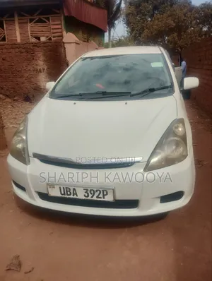 Toyota Wish 2004 White