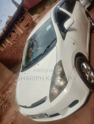 Toyota Wish 2004 White