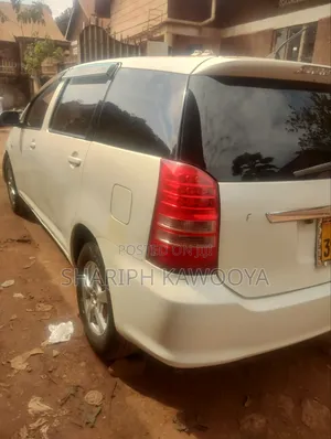 Toyota Wish 2004 White