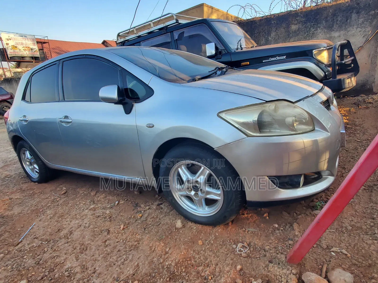 Toyota Auris 2010 Silver