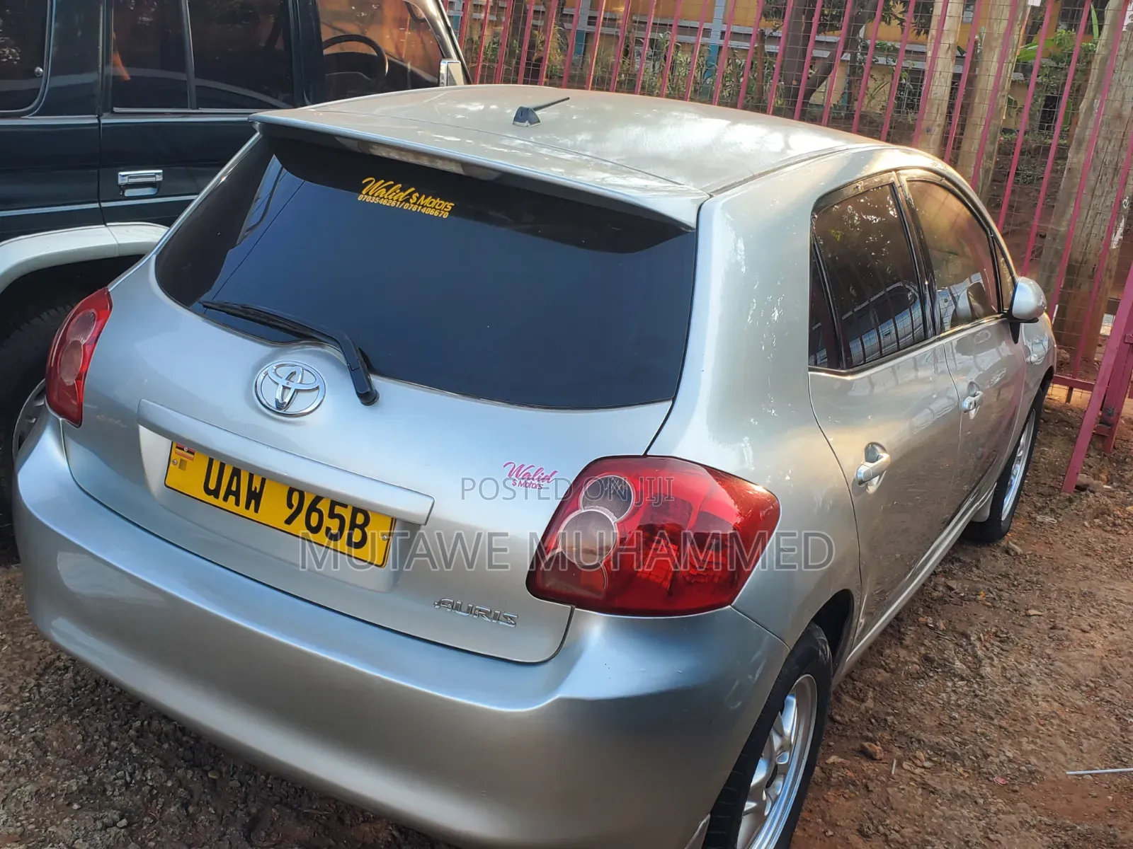 Toyota Auris 2010 Silver