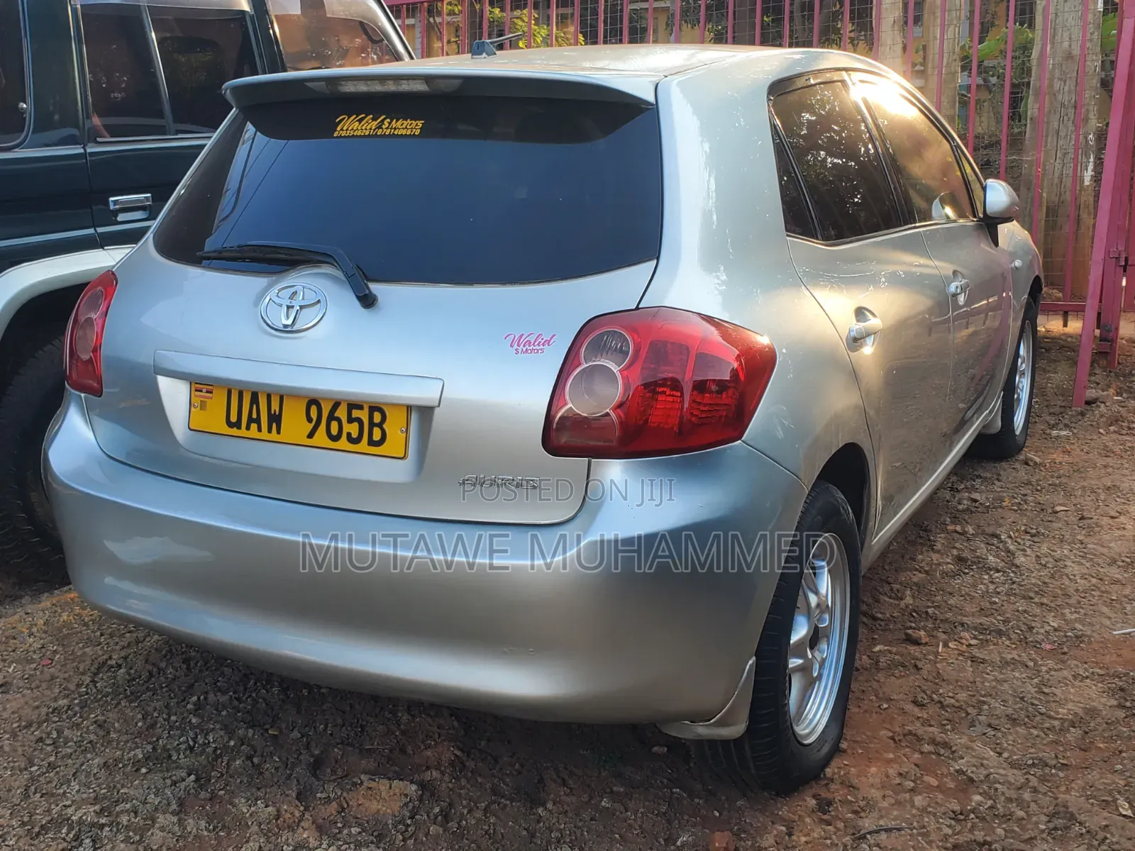 Toyota Auris 2010 Silver