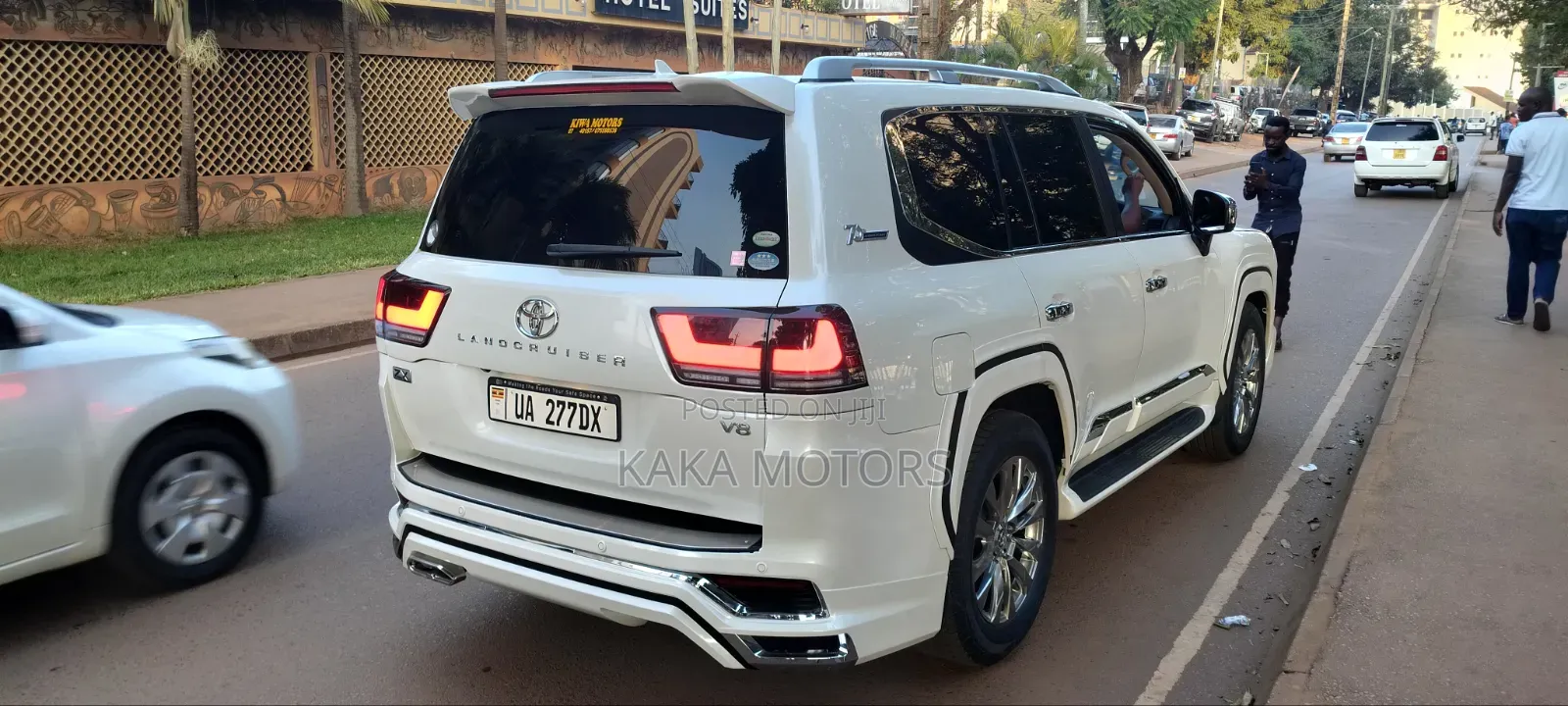 Toyota Land Cruiser 2024 White