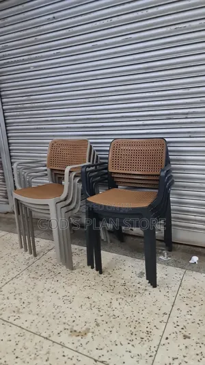 Deluxe Matt Design Dining Plastic Chairs Plastic Chairs