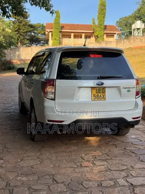 Subaru Forester 2009 White