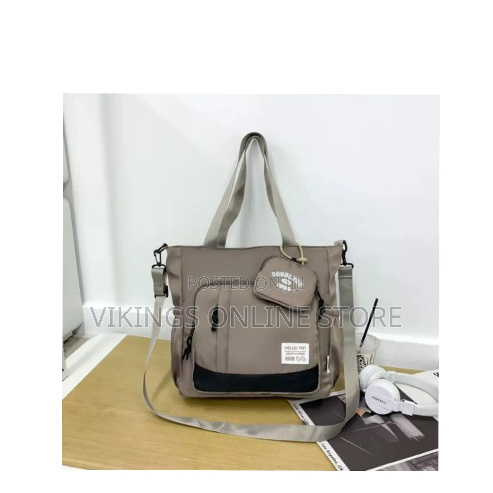 Women's Large Capacity Tote Bag With Multi-Pocket Organizer Attached
