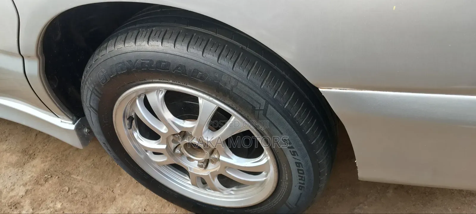 Toyota Noah 2006 Silver