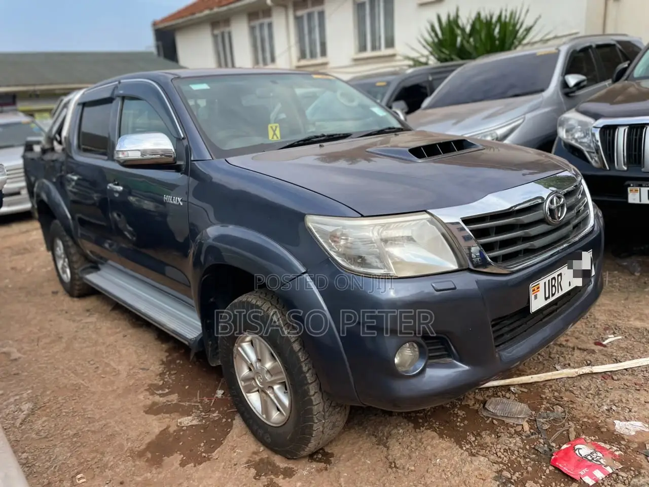 Toyota Hilux 2012 Gray