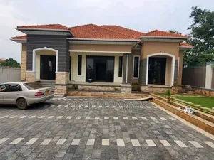 3bdrm House in Kisaasi, Central Division for rent